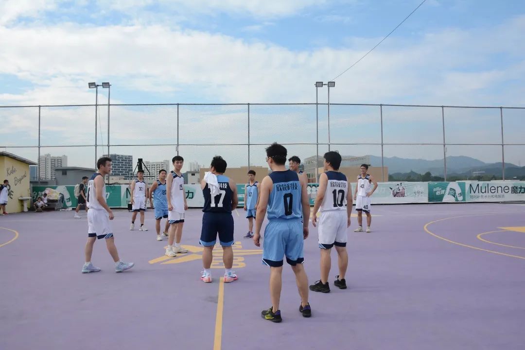 J9����-����վ����