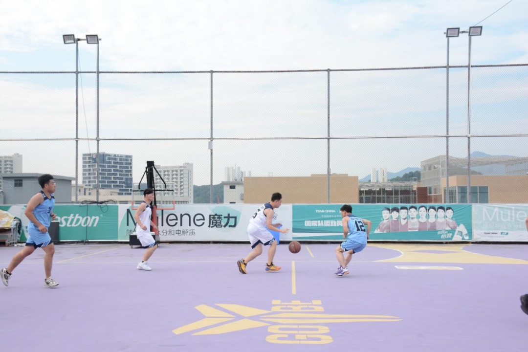 J9����-����վ����