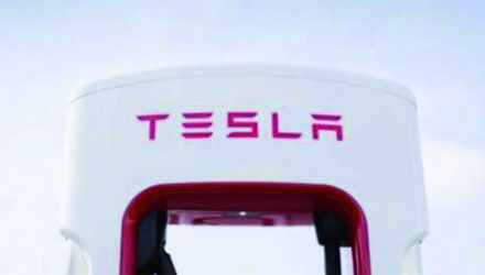 J9����-����վ����