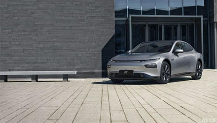 J9����-����վ����