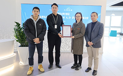 J9����-����վ����