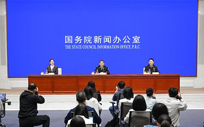 J9����-����վ����