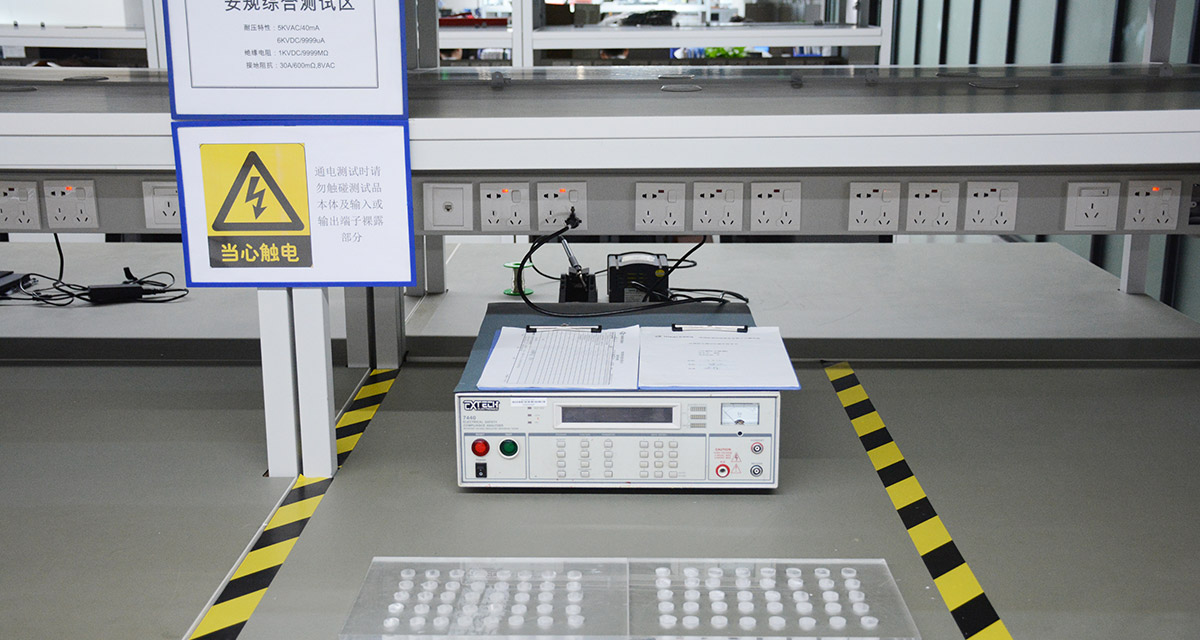 J9����-����վ����