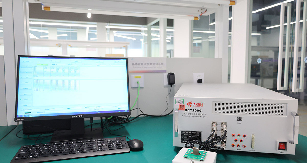 J9����-����վ����