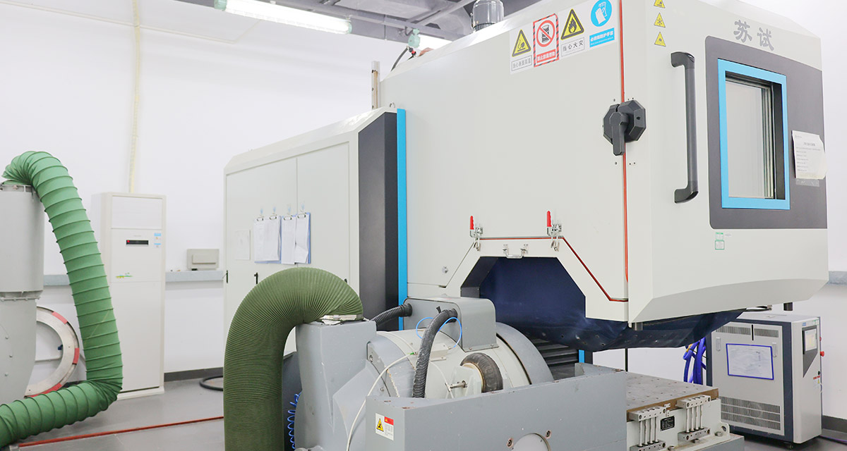 J9����-����վ����