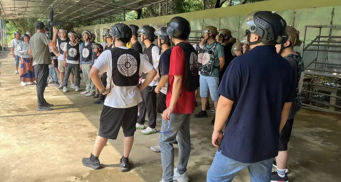 J9����-����վ����