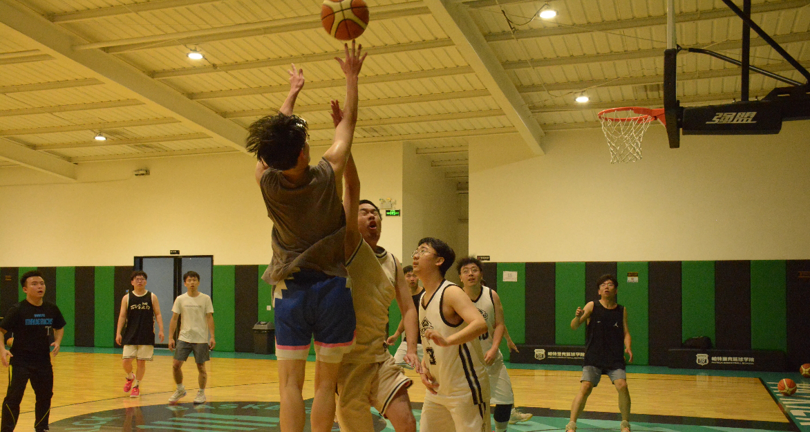 J9����-����վ����