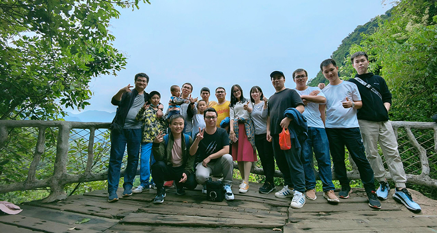 J9����-����վ����