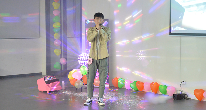 J9����-����վ����