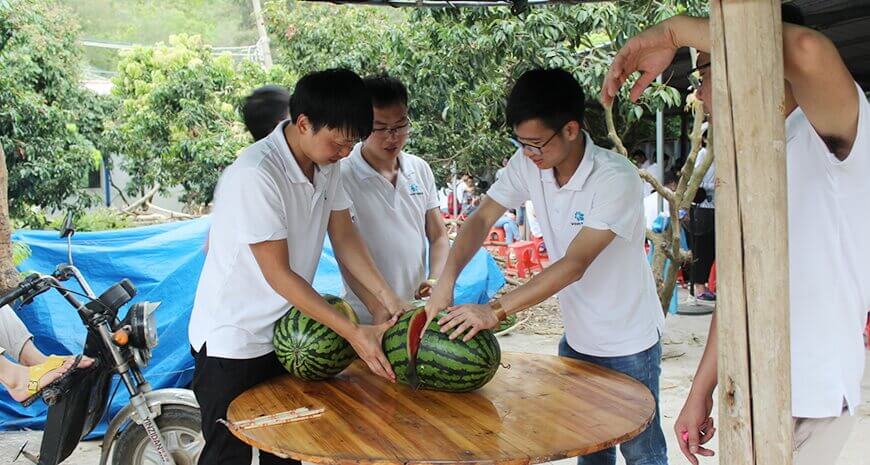 J9����-����վ����