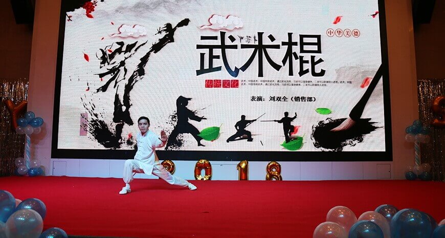 J9����-����վ����