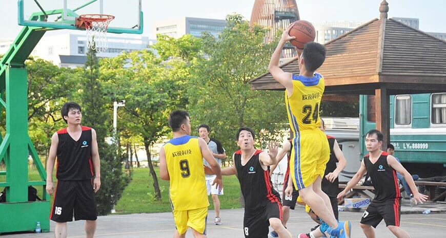 J9����-����վ����