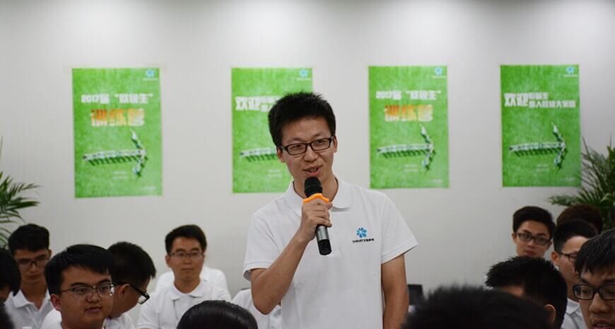 J9����-����վ����