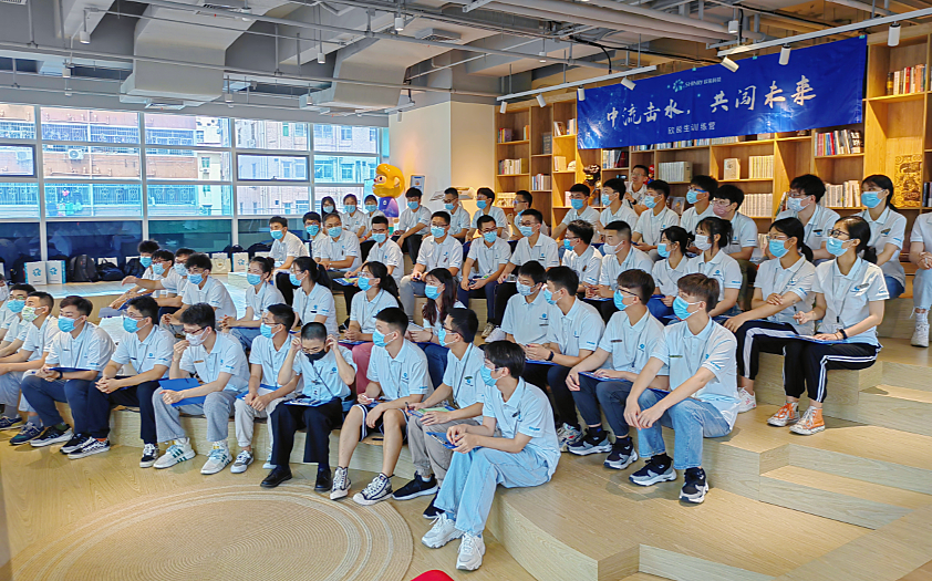 J9����-����վ����