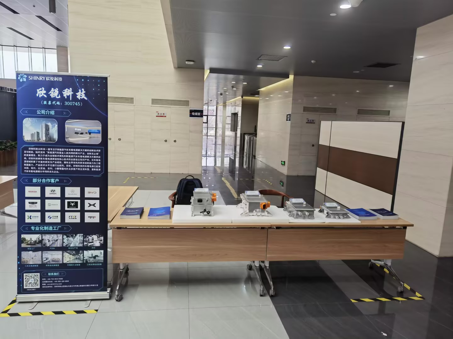 J9����-����վ����